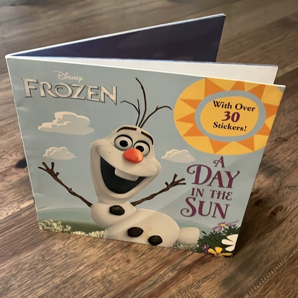 Disney's Frozen Elsa Cropped Pants- Girl's 6/7 - Picture 6 of 6